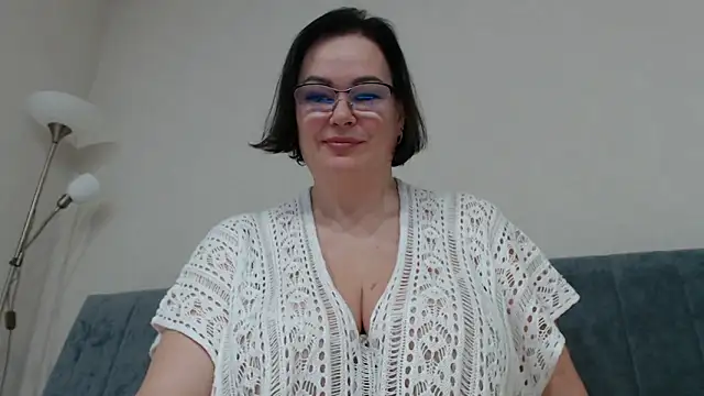 Nora Star online show from October 15, 6:52 pm