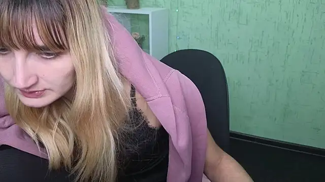 Nika Kitten online show from November 18, 10:52 am