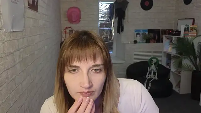 Nika Kitten online show from April 17, 10:07 am