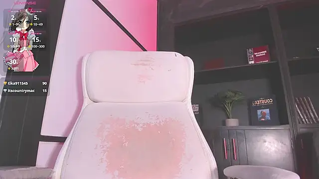 Snapshot of AlliceRosero chatting on February 8, 8:09 am AlliceRosero online show from February 8, 8:09 am