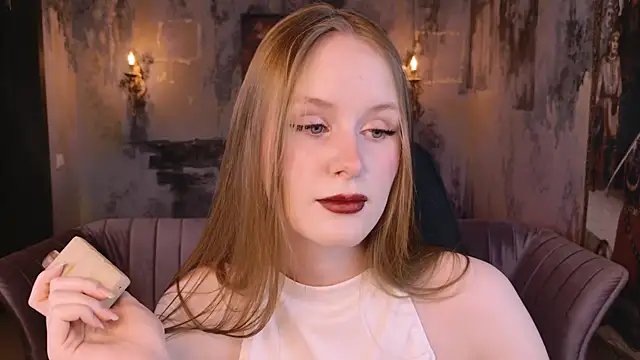 Snapshot of VivienLeeigh chatting on November 21, 1:10 pm VivienLeeigh online show from November 21, 1:10 pm