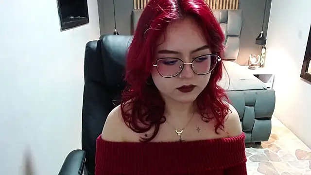 Snapshot of crimson_tati_ chatting on December 30, 9:19 pm crimson tati  online show from December 30, 9:19 pm