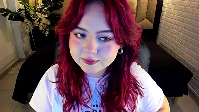 crimson tati  online show from March 15, 3:45 am