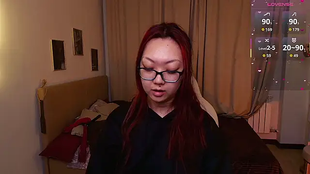 Snapshot of Marine_Vact chatting on February 24, 2:04 pm Marine Vact online show from February 24, 2:04 pm