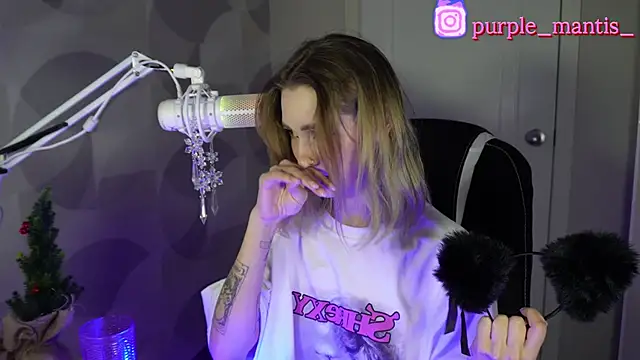 Snapshot of sayonara_6 chatting on December 12, 2:33 pm sayonara 6 online show from December 12, 2:33 pm