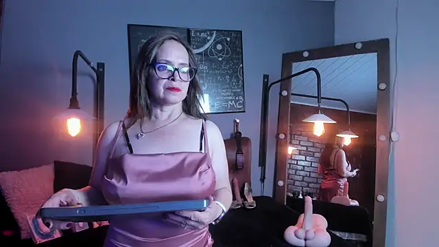 Samantha mature56 online show from October 3, 10:34 am