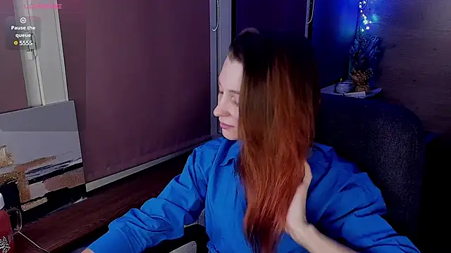 Snapshot of Fox_sky_Fox chatting on December 20, 7:17 pm Fox sky Fox online show from December 20, 7:17 pm