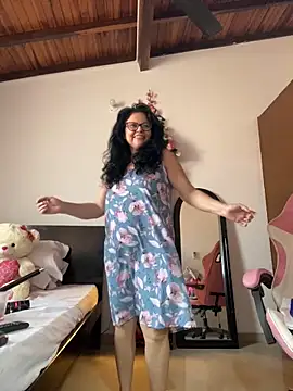 Sharongirl07 online show from September 9, 2:38 pm