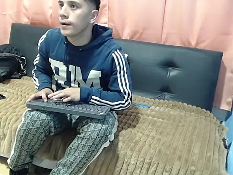 Snapshot of Deportist chatting on September 14, 10:42 pm Deportist online show from September 14, 10:42 pm