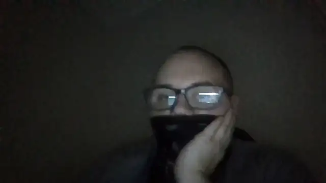 Snapshot of jacklack221 chatting on December 20, 5:03 am jacklack221 online show from December 20, 5:03 am