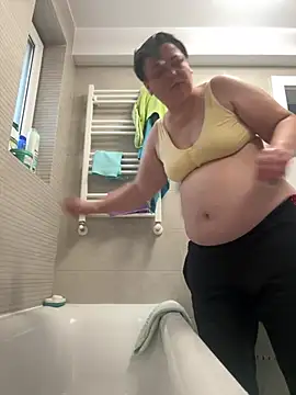 Amandamuller1982 online show from February 13, 12:00 pm