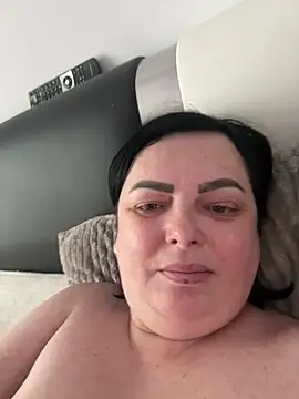 Amandamuller1982 online show from February 20, 9:44 am