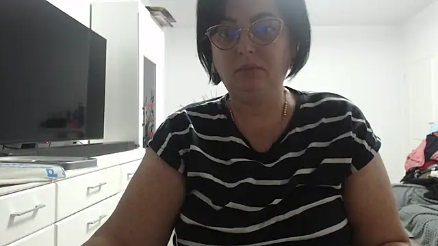 Amandamuller1982 online show from October 16, 11:17 pm