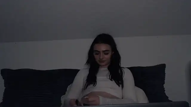 AdelinaAlia online show from January 30, 11:55 pm