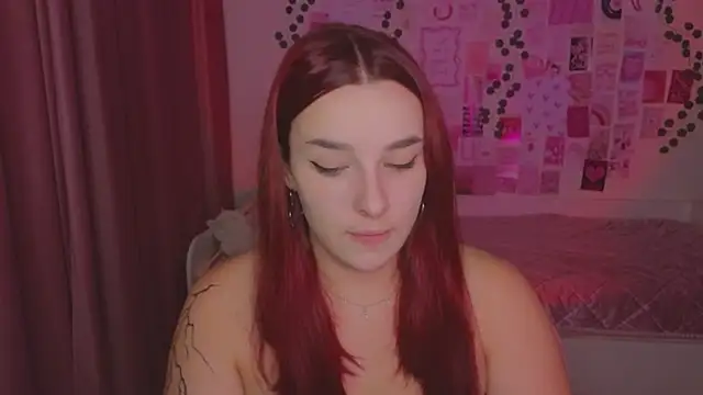 Snapshot of CookyDaisy chatting on September 27, 6:02 pm CookyDaisy online show from September 27, 6:02 pm