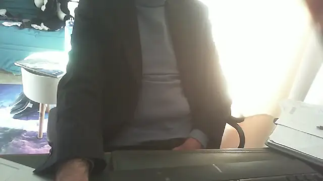 shyfrenchcock1 online show from December 16, 8:52 am