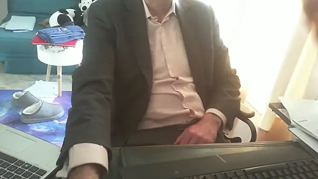 shyfrenchcock1 online show from March 3, 7:32 am