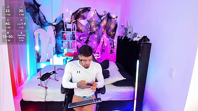 Snapshot of Duriel_ chatting on October 29, 4:20 pm Duriel online show from October 29, 4:20 pm