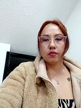 VIOLETA-25  online show from February 2, 4:32 pm