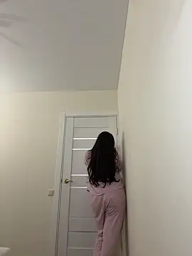 Snapshot of Sweet_Khalifa_ chatting on January 24, 5:32 pm Sweet Khalifa online show from January 24, 5:32 pm