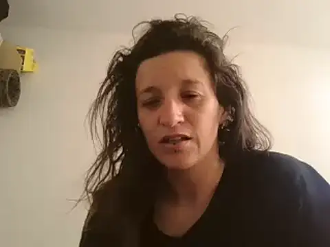 Snapshot of hanamy_joha chatting on January 8, 9:01 pm hanamy joha online show from January 8, 9:01 pm