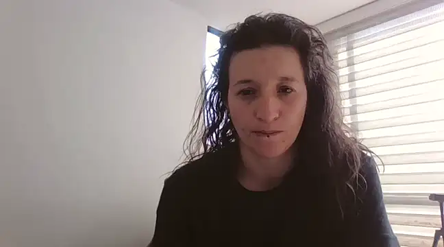 Snapshot of hanamy_joha chatting on January 13, 6:49 pm hanamy joha online show from January 13, 6:49 pm