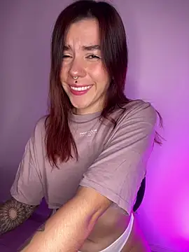 luccianagreyy online show from March 16, 12:56 am