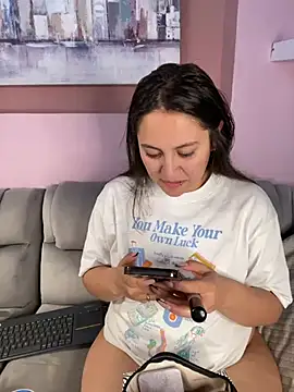 PoliBenett  online show from January 18, 7:48 pm