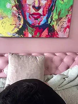 PoliBenett  online show from February 11, 5:29 pm