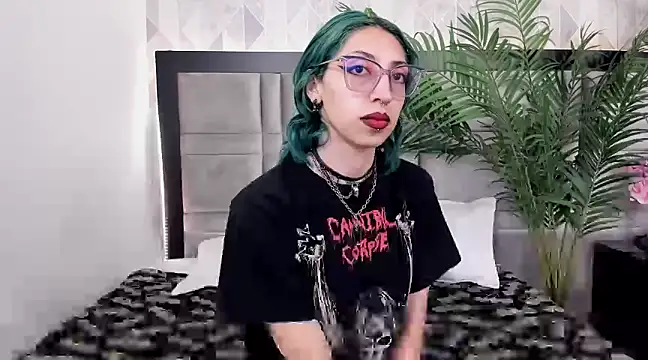 Snapshot of Im_gaia chatting on February 3, 2:24 pm Im gaia online show from February 3, 2:24 pm