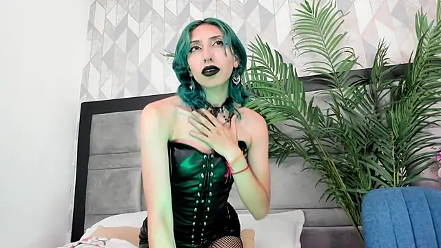 Snapshot of Im_gaia chatting on February 7, 7:27 pm Im gaia online show from February 7, 7:27 pm