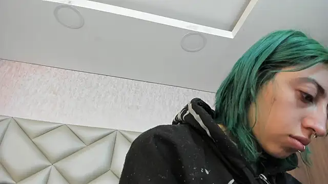 Snapshot of Im_gaia chatting on November 22, 12:15 pm Im gaia online show from November 22, 12:15 pm