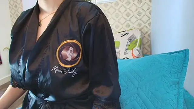 Snapshot of Amy_wats0n chatting on March 13, 7:06 pm Amy wats0n online show from March 13, 7:06 pm