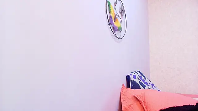 Snapshot of Amy_wats0n chatting on October 5, 7:45 pm Amy wats0n online show from October 5, 7:45 pm