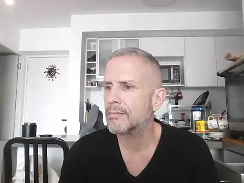 Snapshot of Diegoperrote682661 chatting on December 18, 4:13 pm Diegoperrote682661 online show from December 18, 4:13 pm