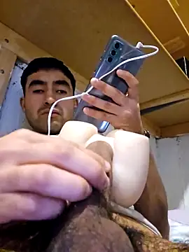 Axeltu77 online show from March 9, 8:13 pm