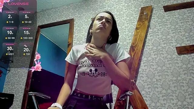 Mia scarlet69 online show from February 13, 12:21 pm