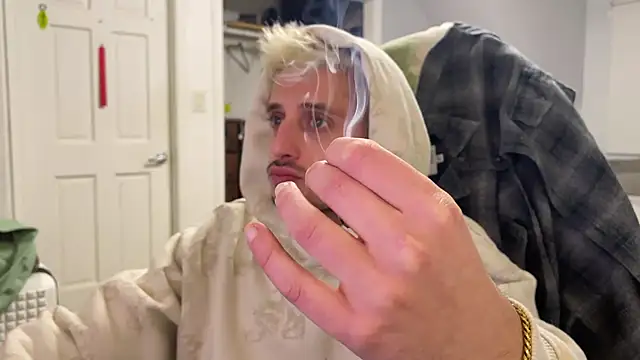 Dylansd online show from January 7, 5:54 am