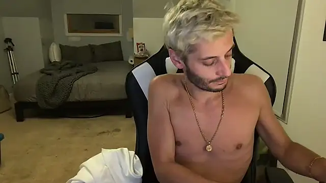 Dylansd online show from February 5, 3:34 am