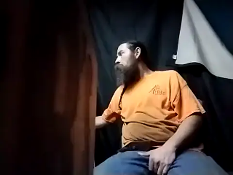 Snapshot of linksjack1010 chatting on January 30, 1:55 am linksjack1010 online show from January 30, 1:55 am