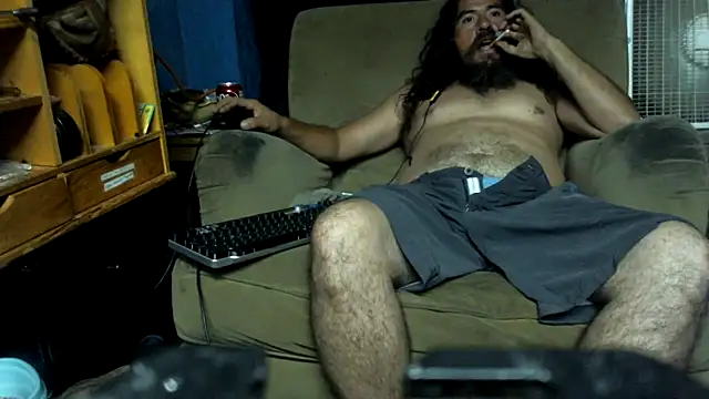 Snapshot of linksjack1010 chatting on November 20, 1:22 pm linksjack1010 online show from November 20, 1:22 pm