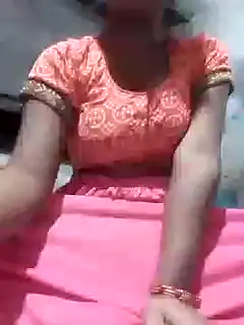 Snapshot of riya_houswife chatting on December 16, 11:55 am riya houswife online show from December 16, 11:55 am