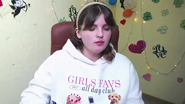 StaceyLex online show from March 21, 6:18 pm