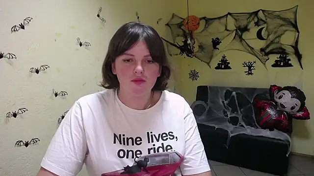 StaceyLex online show from October 24, 5:37 am