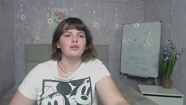 StaceyLex online show from November 5, 7:30 am