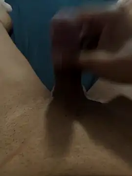 Snapshot of mirrowhot chatting on September 20, 12:00 am mirrowhot online show from September 20, 12:00 am