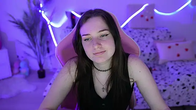 Snapshot of LisaElfy chatting on February 25, 9:09 am LisaElfy online show from February 25, 9:09 am