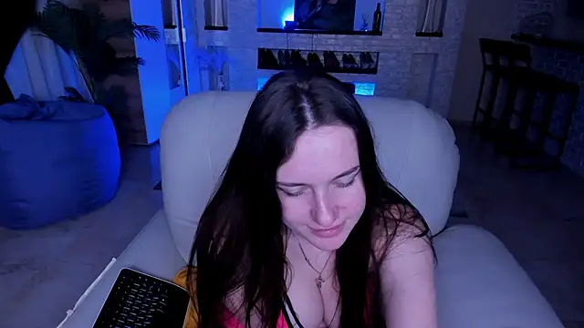 Snapshot of LisaElfy chatting on March 5, 7:17 pm LisaElfy online show from March 5, 7:17 pm