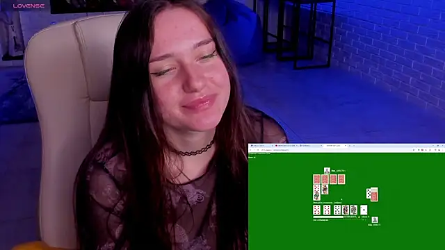 Snapshot of LisaElfy chatting on March 18, 1:09 pm LisaElfy online show from March 18, 1:09 pm