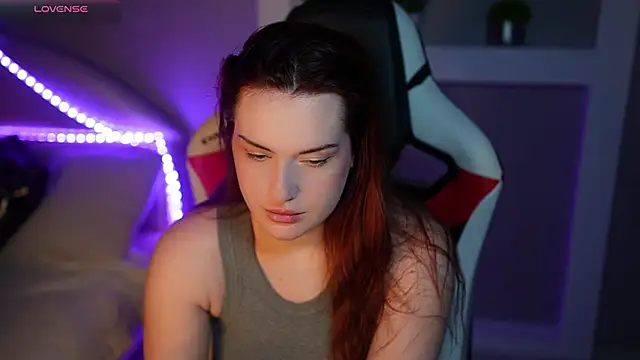 Snapshot of LisaElfy chatting on February 12, 3:18 pm LisaElfy online show from February 12, 3:18 pm